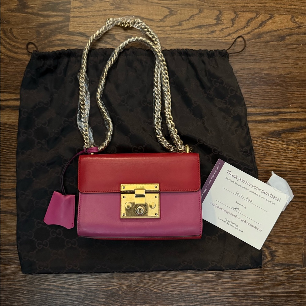 PRICED2SELL🔥Gucci Padlock Red and Pink Crossbody or Shoulder Bag with keys